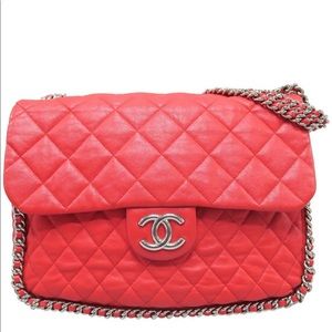 ❤️Authentic Chanel Lambskin Chain around Maxi